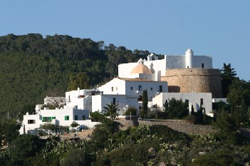 Ibiza-fun-rentacar_Santa Eulalia